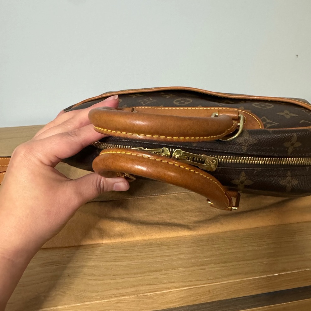 Vintage Louis Vuitton Trouville handbag - Picture 4 of 16